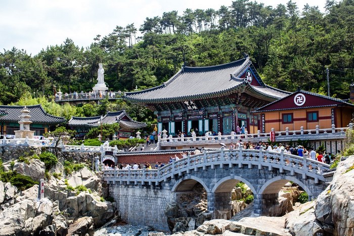 Đền Haedong Yonggungsa Hàn Quốc