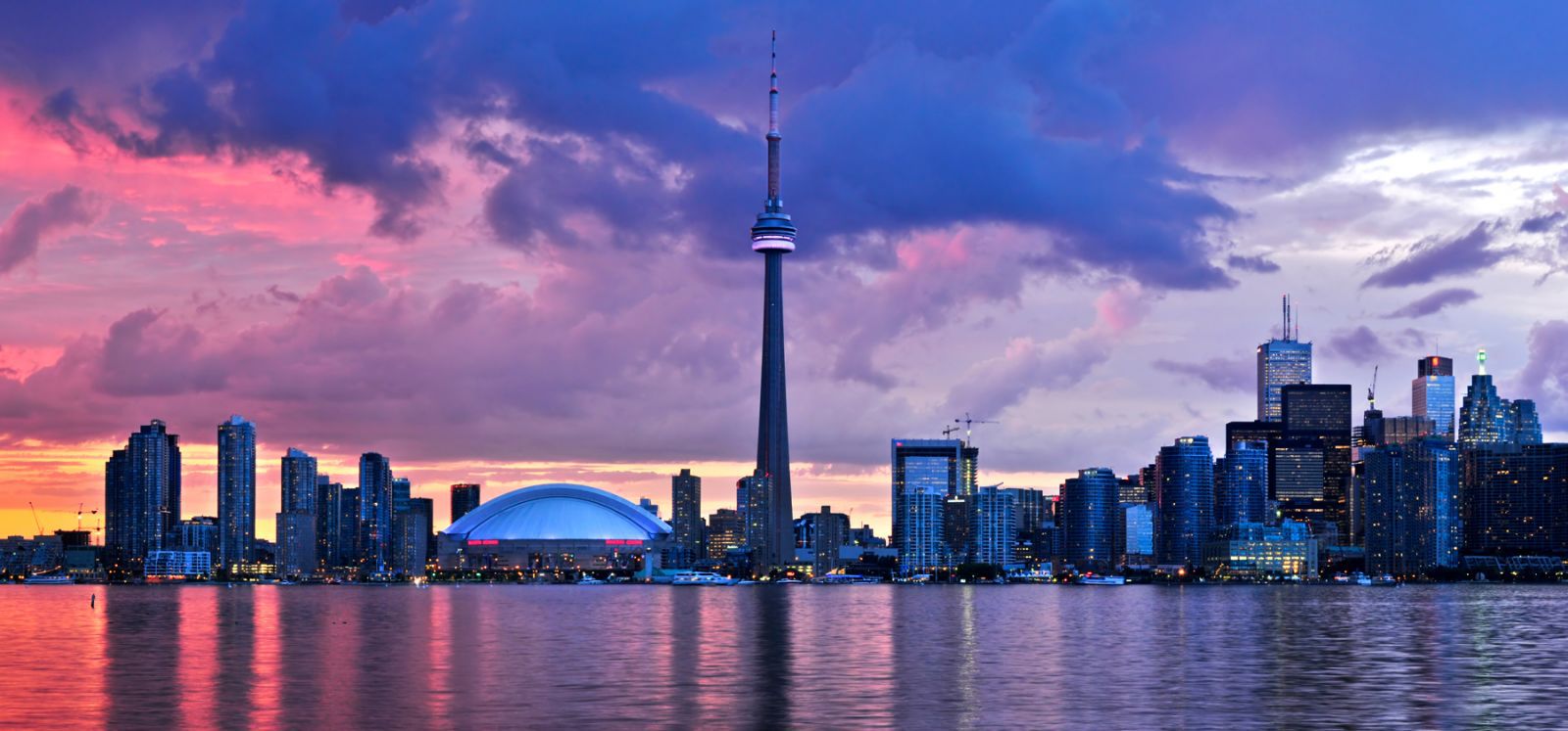 Vé máy bay đi Toronto Canada 3